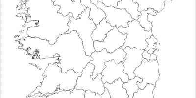 Mapa en blanco de irlanda con los límites de los condados
